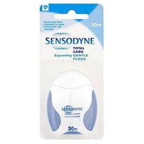 SENSODYNE Expandujúca zubná ňiť s fluoridom 30 m